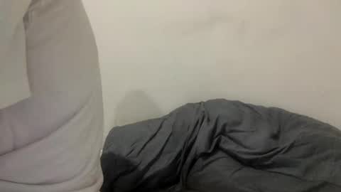 deanofflove221000 online show from 25, 2, 2026