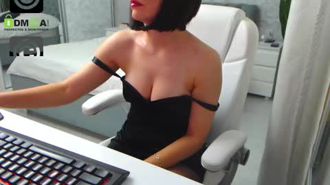 Elly online show from 17, 9, 2025