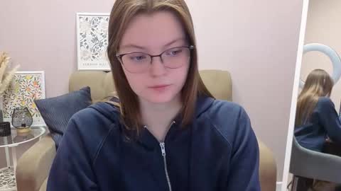 Jessica online show from 18, 10, 2025