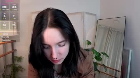 Snapshot of dearkate_ chatting on 8, 2, 2026 Kitty online show from 8, 2, 2026