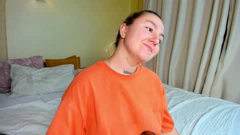 Debbie Mon Tue Fri Sun Sat GMT 3 1000am - 0400pm  online show from 7, 12, 2024