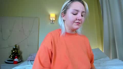 Debbie Mon Tue Fri Sun Sat GMT 3 1000am - 0400pm  online show from 11, 12, 2024