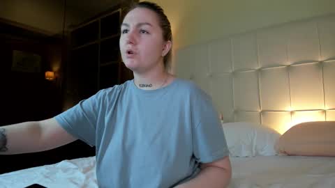 Debbie Mon Tue Fri Sun Sat GMT 3 1000am - 0400pm  online show from 7, 10, 2025