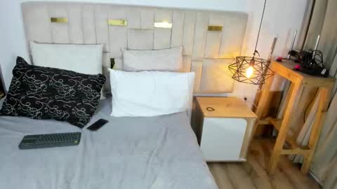 debora_heels_ online show from 17, 2, 2026