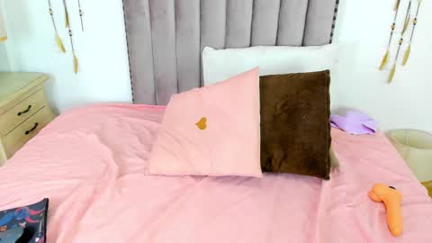 Debora online show from 24, 2, 2025