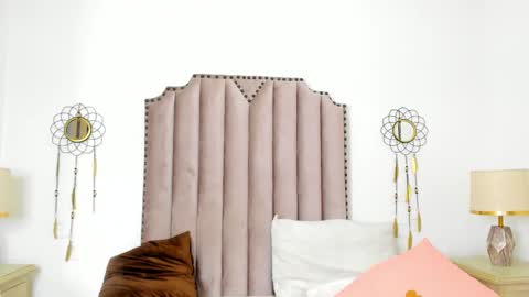 Debora online show from 25, 2, 2025