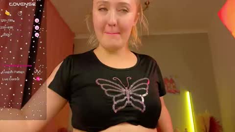 Cherry Pie online show from 19, 12, 2025