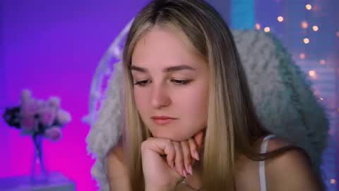 Snapshot of deboralarson chatting on 11, 9, 2025 Debora online show from 11, 9, 2025