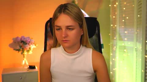 Debora online show from 2, 4, 2026