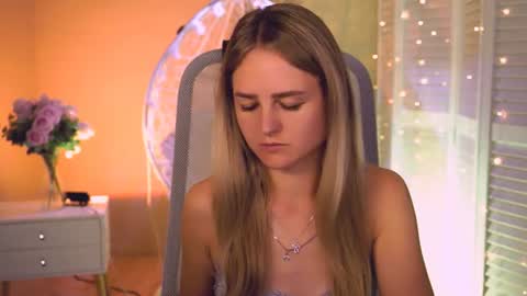 Debora online show from 22, 7, 2026