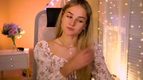 Debora online show from 27, 7, 2026
