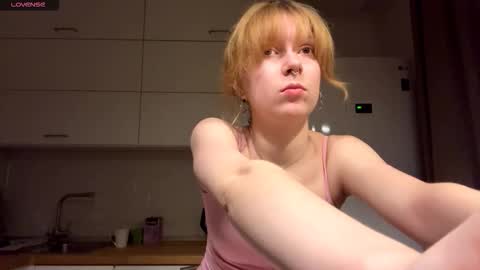 Snapshot of deboramcdonnall chatting on 26, 2, 2026 Hello My name is Sarah im new model here and little but shy. online show from 26, 2, 2026