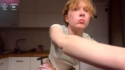 Snapshot of deboramcdonnall chatting on 2, 3, 2026 Hello My name is Sarah im new model here and little but shy. online show from 2, 3, 2026