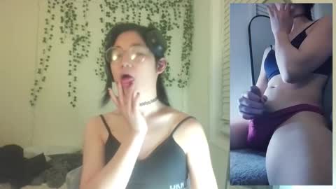 deciduousdoll online show from 29, 11, 2025