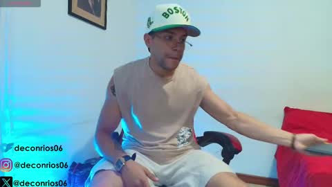 Snapshot of deconrios chatting on 12, 2, 2026 Santiago online show from 12, 2, 2026