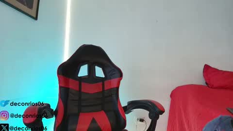 Snapshot of deconrios chatting on 24, 3, 2026 Santiago online show from 24, 3, 2026