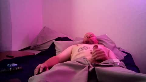 Snapshot of decoyx5o5 chatting on 19, 2, 2026 decoyx5o5 online show from 19, 2, 2026