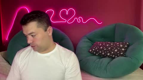 Snapshot of deeplookscouple chatting on 12, 9, 2025 deeplookscouple online show from 12, 9, 2025