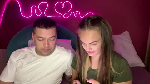 Snapshot of deeplookscouple chatting on 21, 9, 2025 deeplookscouple online show from 21, 9, 2025