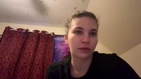deepthroatqueen33 online show from 12, 3, 2026
