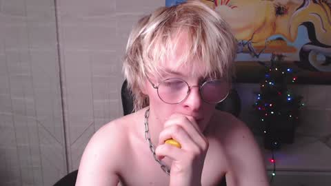 Snapshot of deficitt chatting on 11, 1, 2025 deficitt online show from 11, 1, 2025