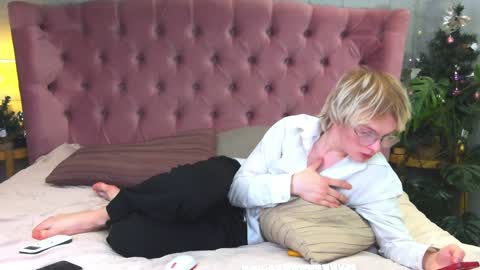 Snapshot of deficitt chatting on 15, 1, 2025 deficitt online show from 15, 1, 2025