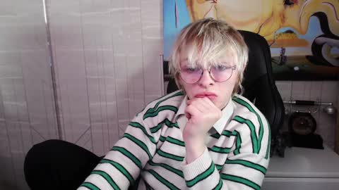 Snapshot of deficitt chatting on 30, 1, 2025 deficitt online show from 30, 1, 2025