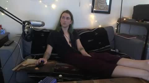 Snapshot of definatelyvegan chatting on 8, 2, 2026 definatelyvegan online show from 8, 2, 2026