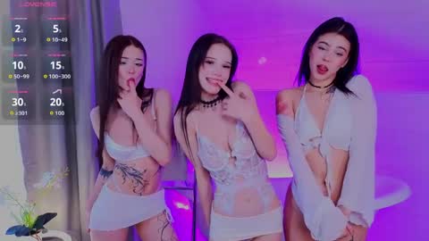 Snapshot of deibora chatting on 15, 5, 2026 Debi online show from 15, 5, 2026