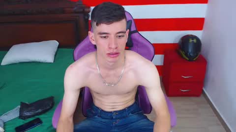 Snapshot of deiby_baby chatting on 5, 12, 2024 DEIBY online show from 5, 12, 2024