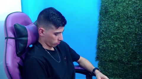 Snapshot of deiby_baby chatting on 10, 12, 2024 DEIBY online show from 10, 12, 2024