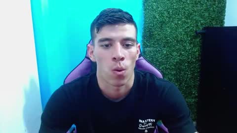 Snapshot of deiby_baby chatting on 14, 12, 2024 DEIBY online show from 14, 12, 2024