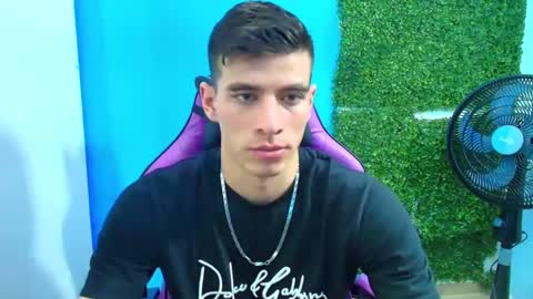 Snapshot of deiby_baby chatting on 22, 1, 2025 DEIBY online show from 22, 1, 2025