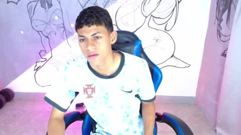 Snapshot of deivid_bigcock1 chatting on 2, 12, 2025 Deivid online show from 2, 12, 2025