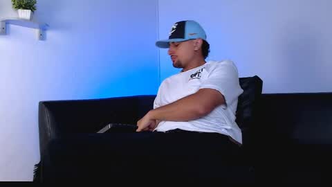  DEIVY  online show from 19, 4, 2026