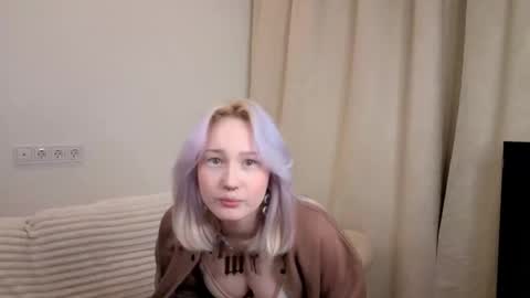 Snapshot of delciepfost chatting on 21, 11, 2025 Rana online show from 21, 11, 2025