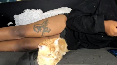 deli_la online show from 9, 2, 2026