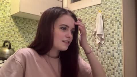 Kiki online show from 5, 4, 2026