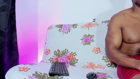 Snapshot of deliciouscocoa chatting on 8, 2, 2025 Jean paul and Salome online show from 8, 2, 2025