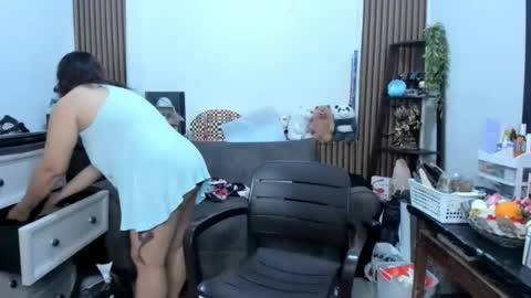 delightfulcurvy online show from 5, 1, 2026