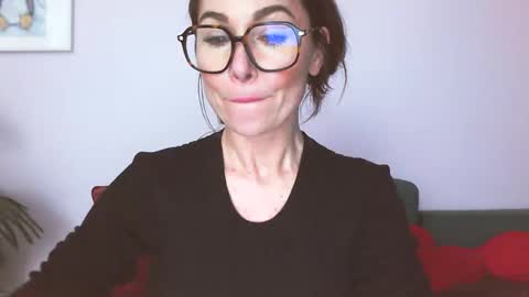 Snapshot of delilah_sweet chatting on 26, 3, 2026 delilah_sweet online show from 26, 3, 2026