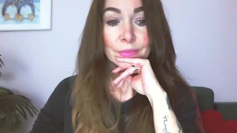 Snapshot of delilah_sweet chatting on 7, 4, 2026 delilah_sweet online show from 7, 4, 2026
