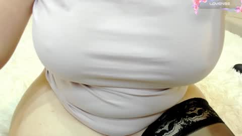 Snapshot of dellicioussepussy chatting on 10, 12, 2024 Mire online show from 10, 12, 2024