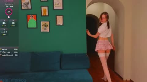 Delora online show from 19, 2, 2025