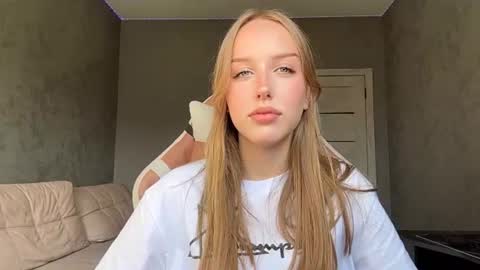 Mia online show from 6, 7, 2026