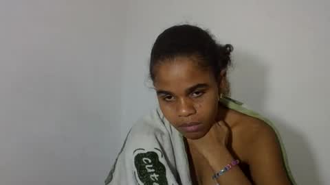 Snapshot of delphineee chatting on 9, 6, 2026 delphine online show from 9, 6, 2026