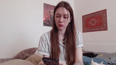 Snapshot of demiamour chatting on 26, 2, 2025 Demi. not your babybabebb and other shit online show from 26, 2, 2025