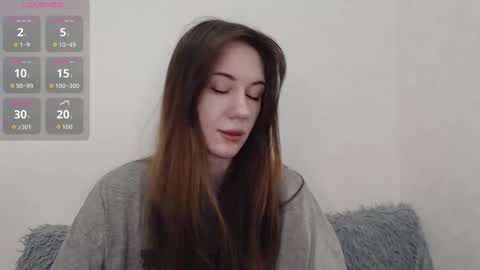 Snapshot of demiamour chatting on 29, 10, 2025 Demi. not your babybabebb and other shit online show from 29, 10, 2025