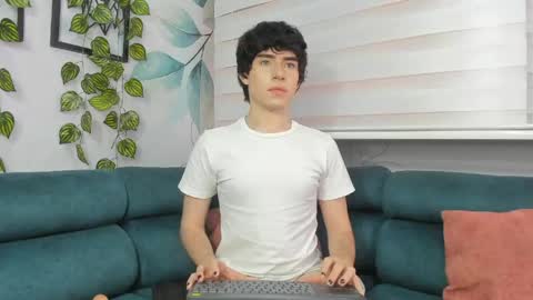 Snapshot of demon_foxx chatting on 29, 4, 2026 online show from 29, 4, 2026