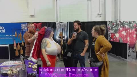 Snapshot of demora_avarice chatting on 7, 12, 2024 demora_avarice online show from 7, 12, 2024